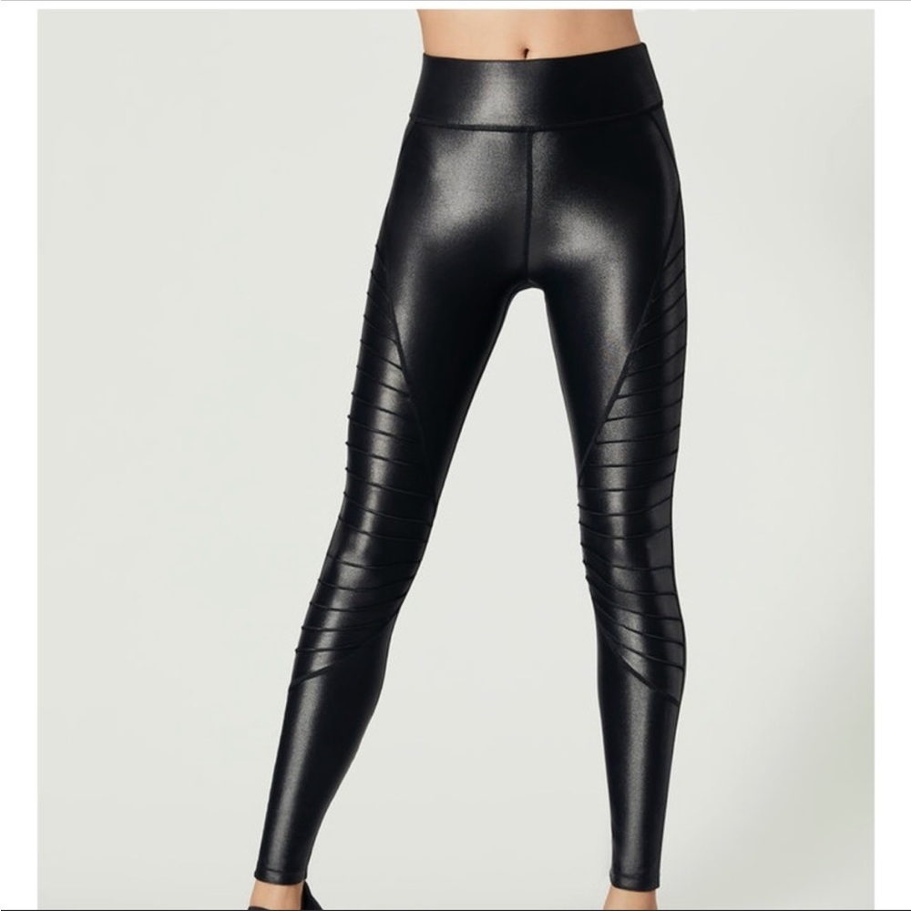 Carbon38 Melrose Black Moto Leggings Crop Small